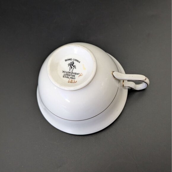 Taylor & Kent Bone China Teacup England Art Deco Floral Gold Trim Vintage - Picture 13 of 13